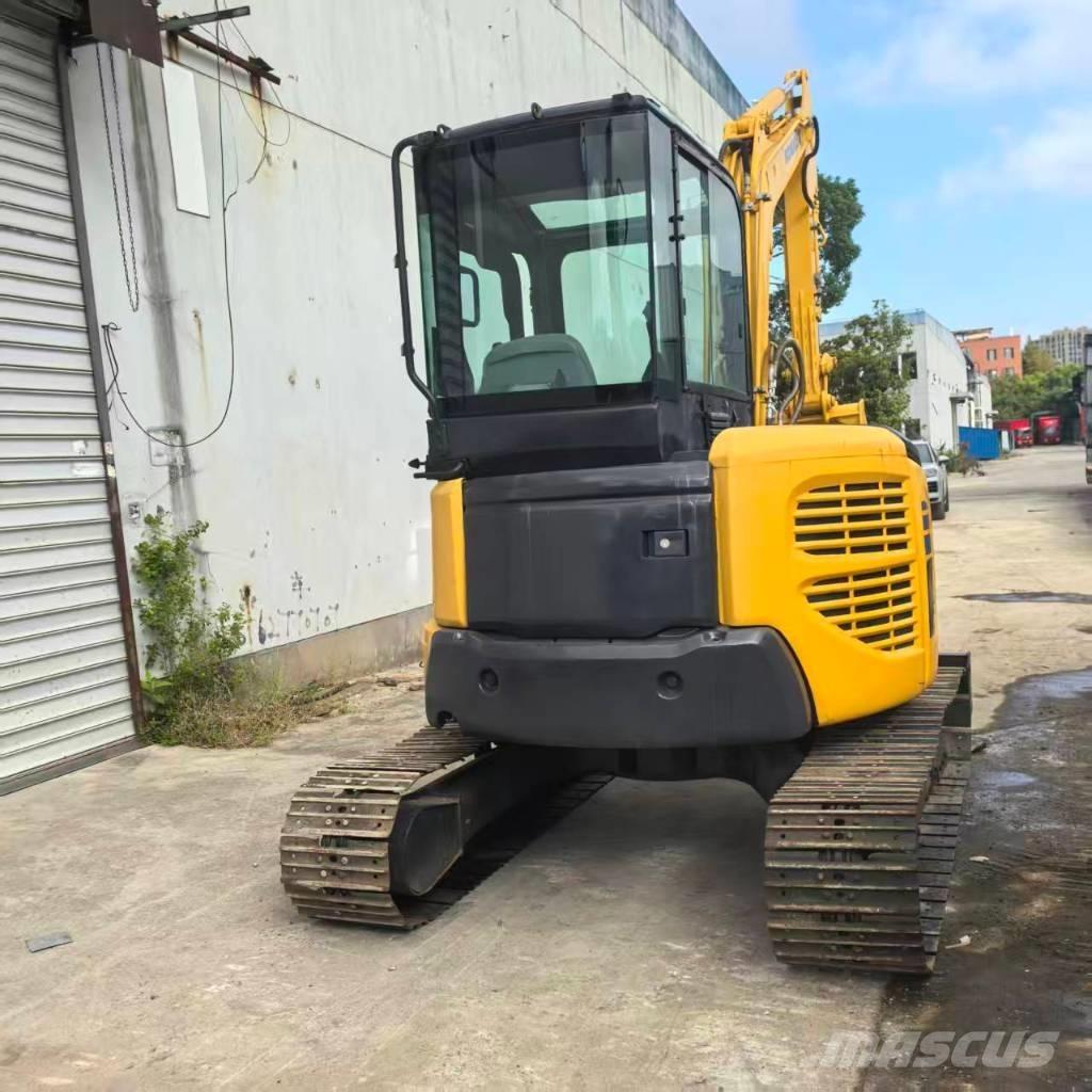 Komatsu PC 55 MR-3 حفارات صغيرة أقل من 7 طن (حفارات صغيرة)