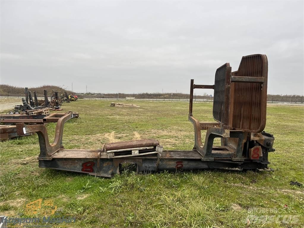 John Deere 1210E مكونات أخرى
