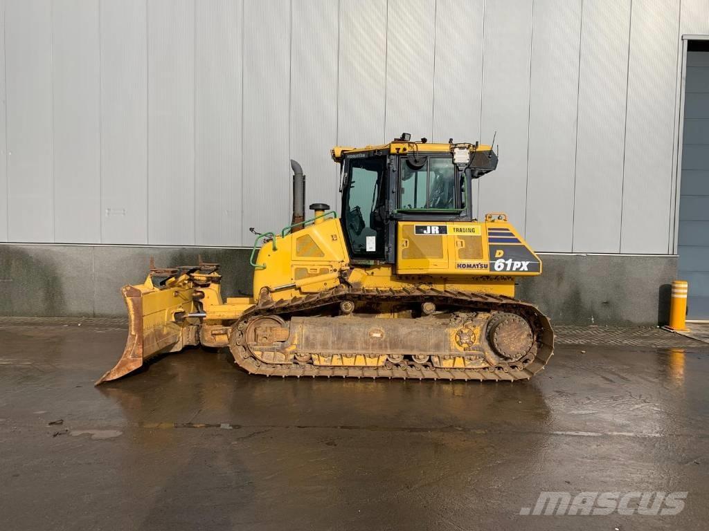 Komatsu D 61 PX-23 بلدوزرات مجنزرة