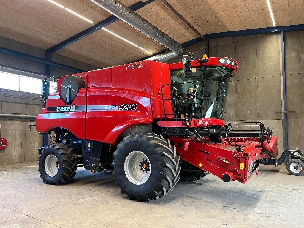 Case IH 9230 حصادات