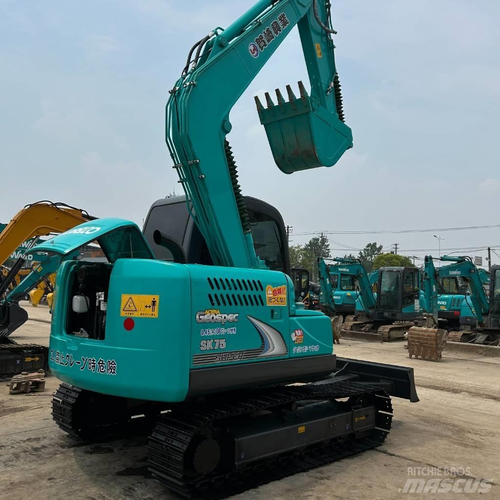 Kobelco 75 حفارات زحافة