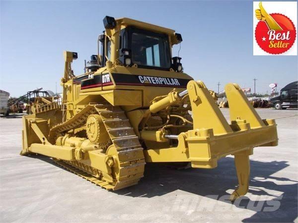 CAT D 7 R LGP بلدوزرات مجنزرة