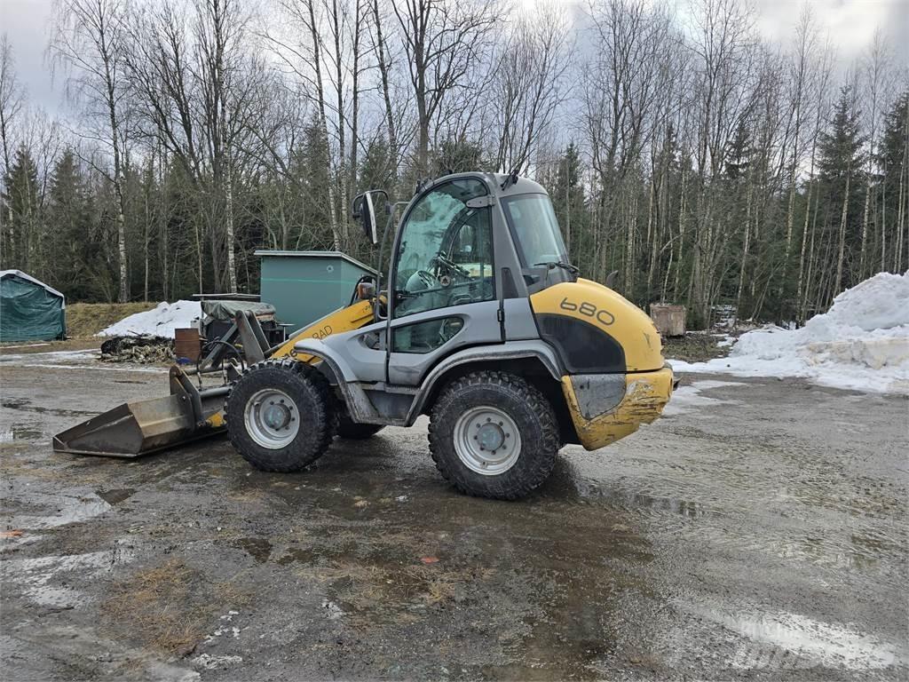 Kramer Allrad 680 لوادر بعجل