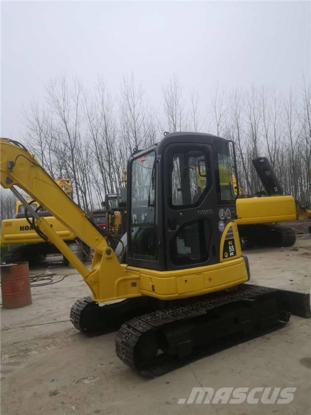 Komatsu PC 55 حفارات زحافة