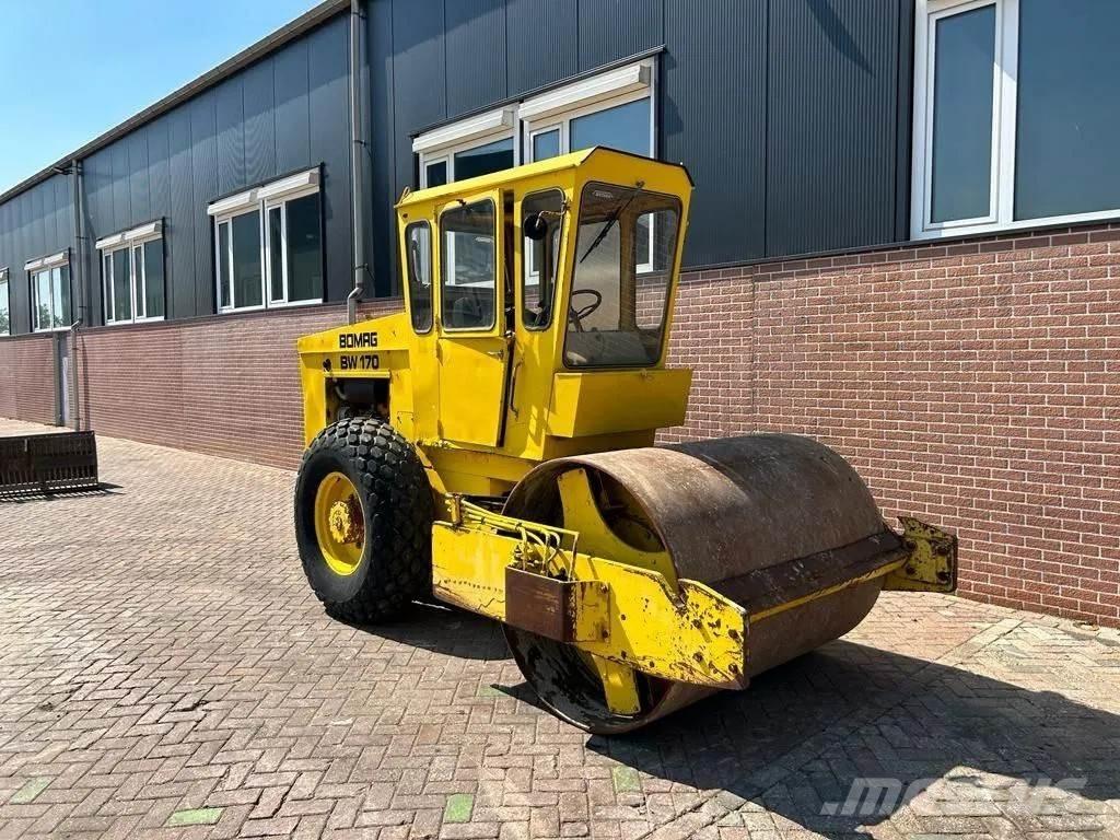 Bomag BW170D مداحل متنوعة