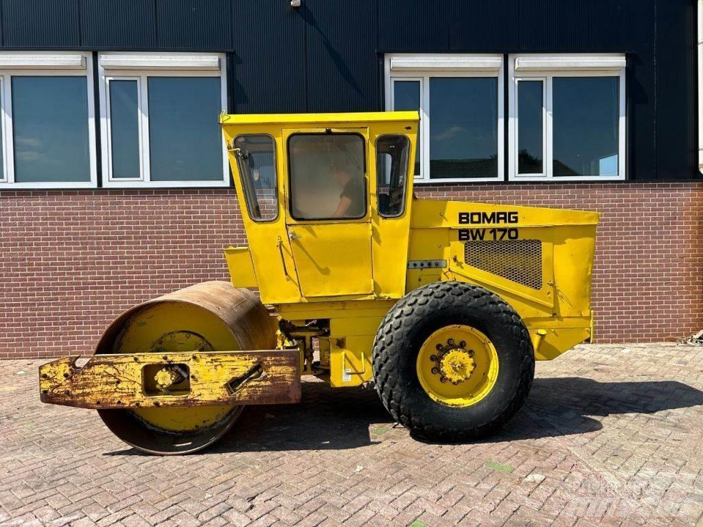 Bomag BW170D مداحل متنوعة