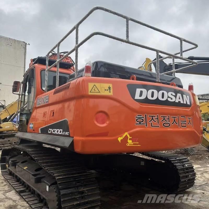 Doosan 300-9c حفارات زحافة