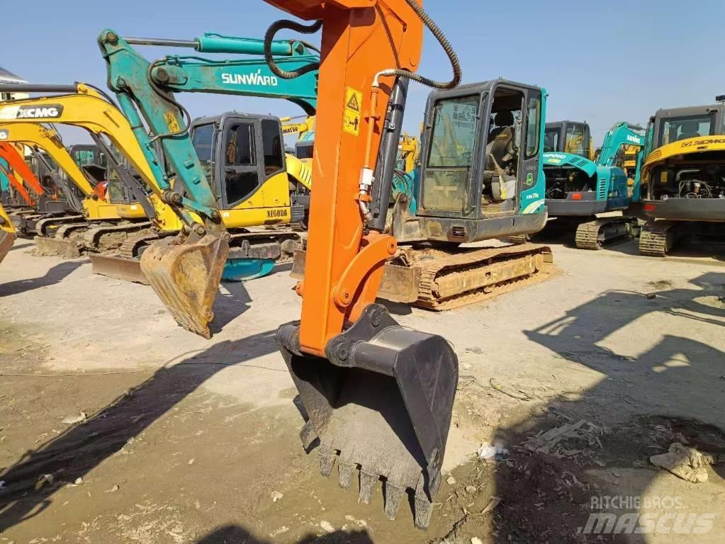 Hitachi ZX 55 حفارات صغيرة أقل من 7 طن (حفارات صغيرة)