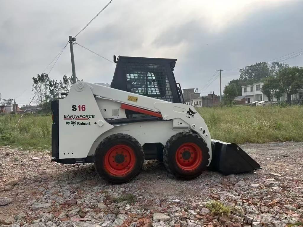 Bobcat S 16 لوادر انزلاقية التوجيه