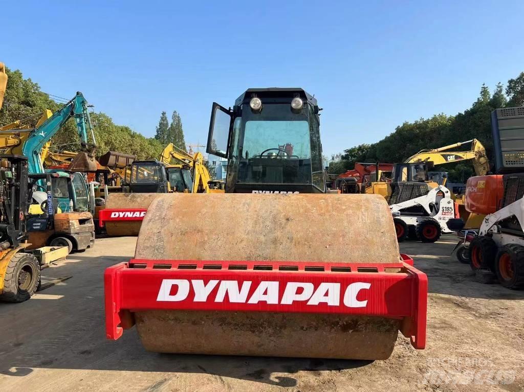 Dynapac CA 30 D مداحل أحادية الأسطوانة