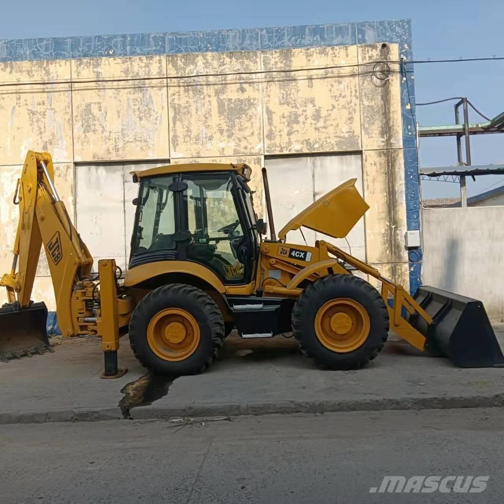 JCB 4CX لوادر ذات جرافات عكسية