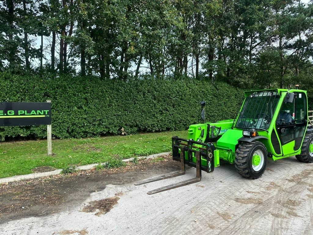 Merlo P 25.6 مناولات متداخلة