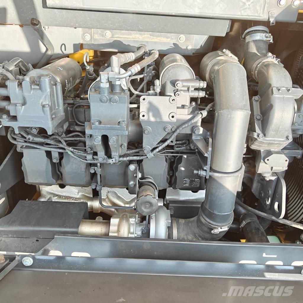 Komatsu 400-8 حفارات زحافة