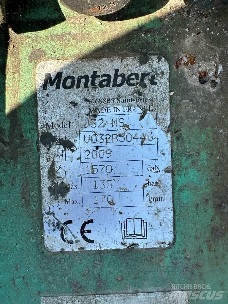 Montabert V 32 مطارق / كسارات