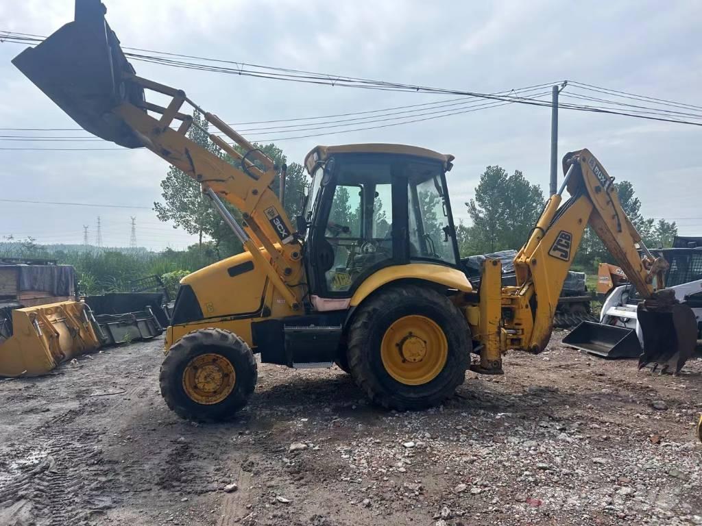 JCB 3 CX لوادر ذات جرافات عكسية