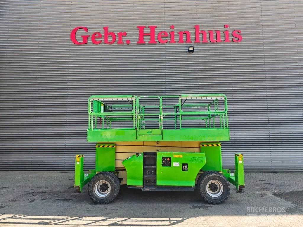 JLG 4394 RT رافعات مقصية الشكل