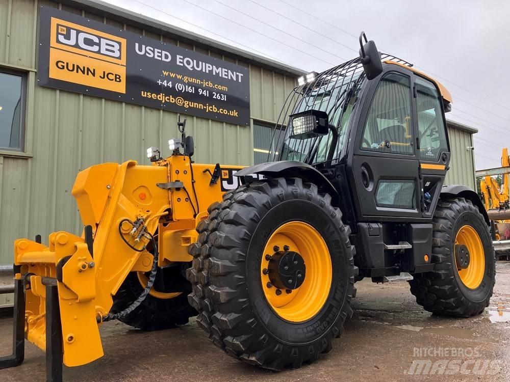 JCB CON 8M مناولات متداخلة