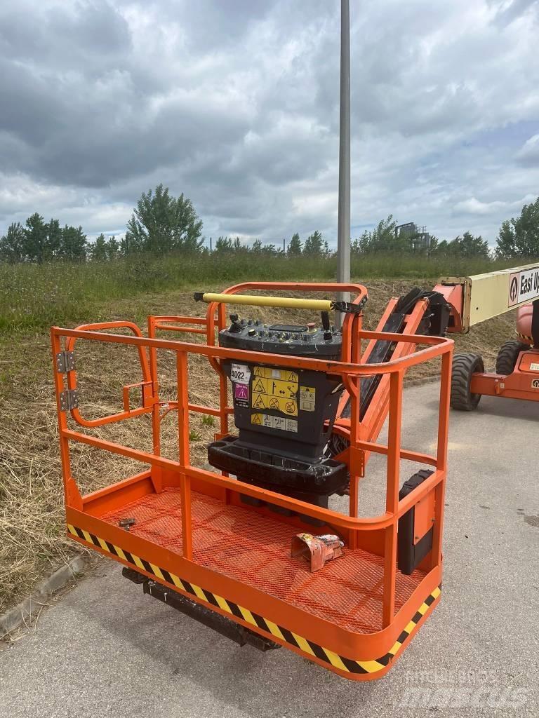 JLG M 600 JP رافعات سلة مفصلية