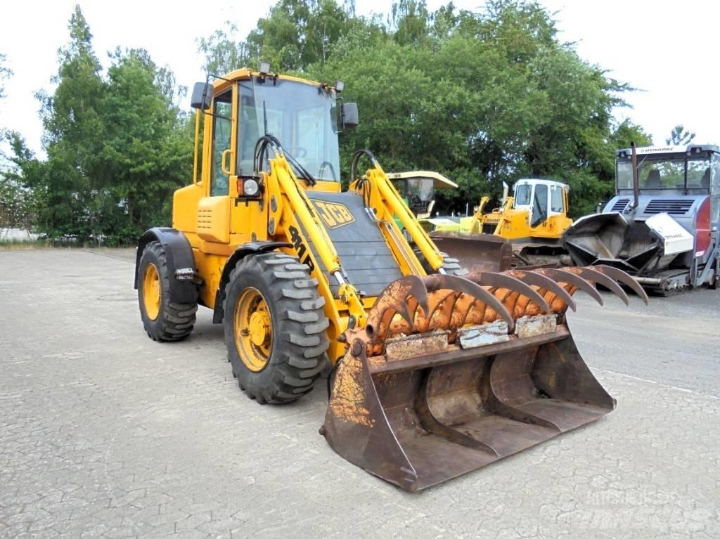 JCB 411 B HT لوادر بعجل