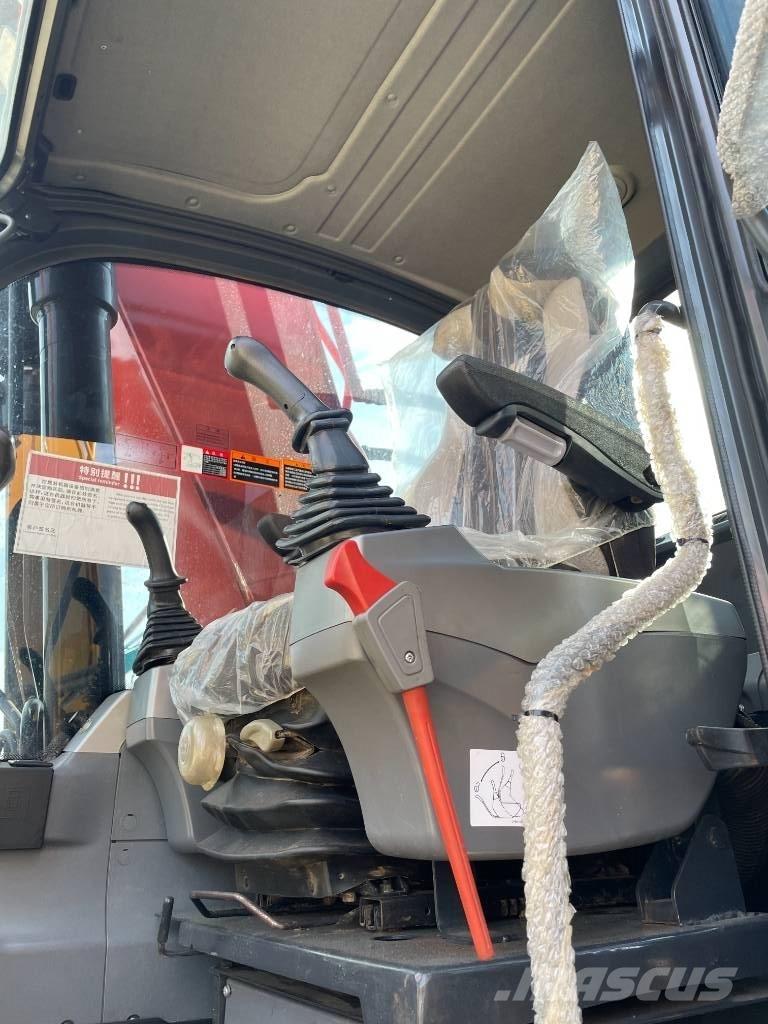 Doosan DX225LCA حفارات زحافة