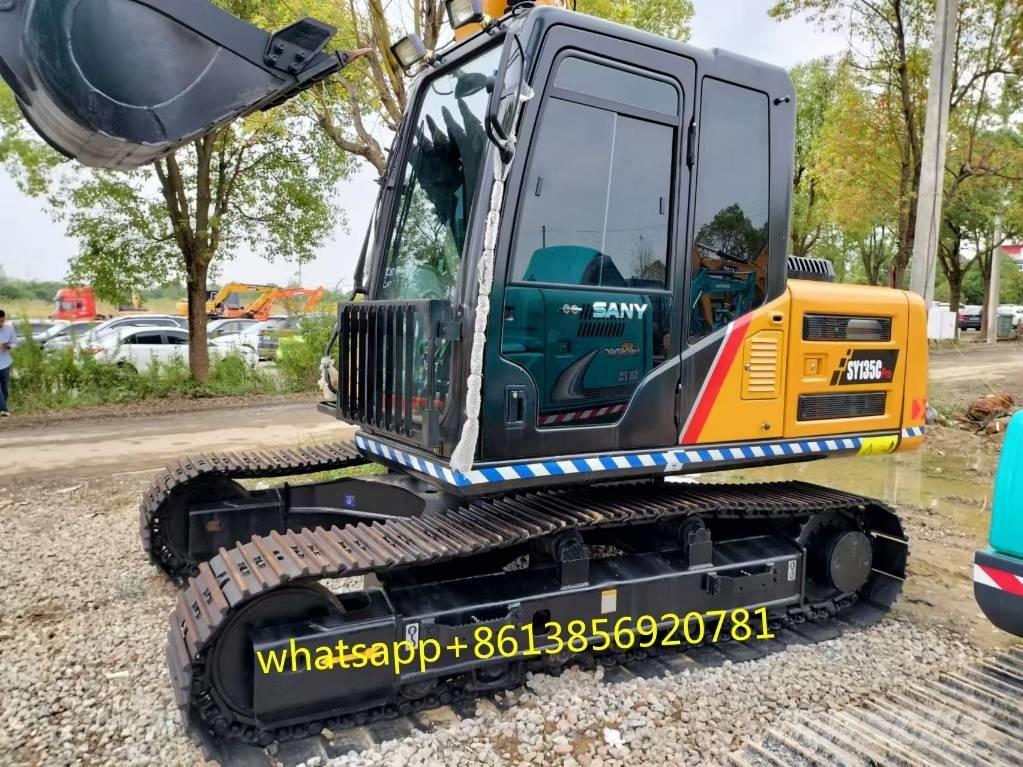 Sany SY 135 C حفارات زحافة