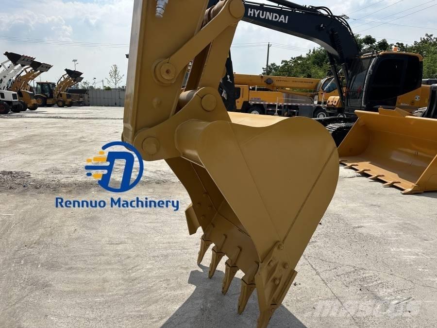 CAT 320CL حفارات زحافة