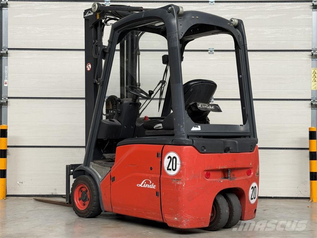 Linde E15 شاحنات ذات رافعات شوكية تعمل بالكهرباء