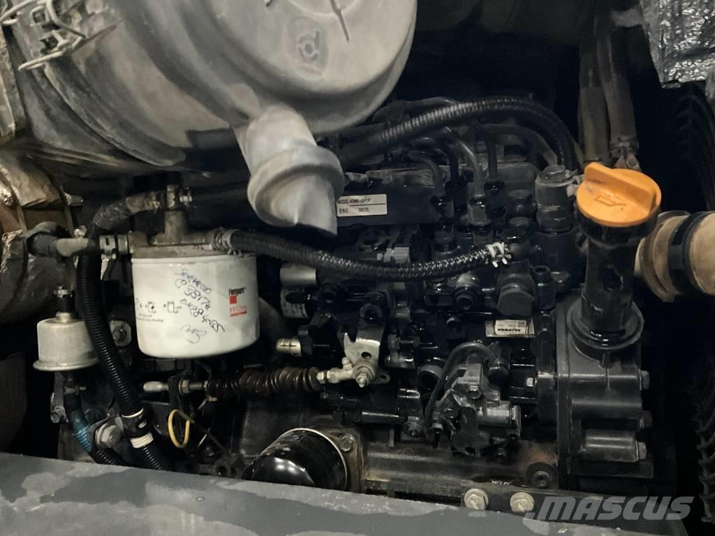 Komatsu PC 55 MR-3 حفارات صغيرة أقل من 7 طن (حفارات صغيرة)