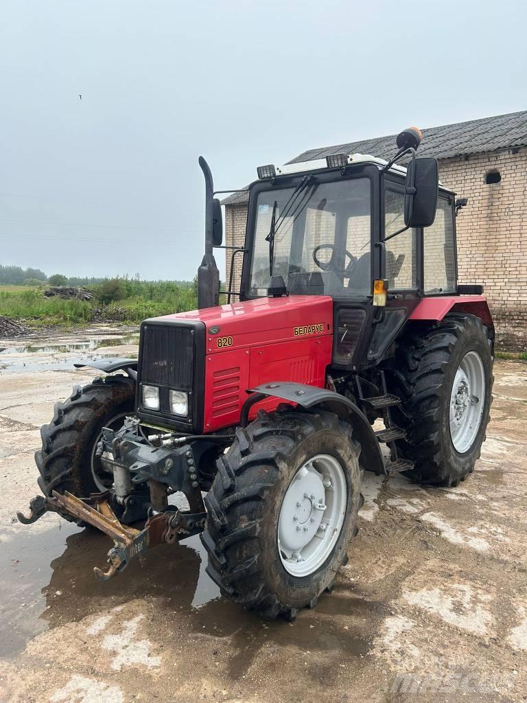 MTZ 820 الجرارات