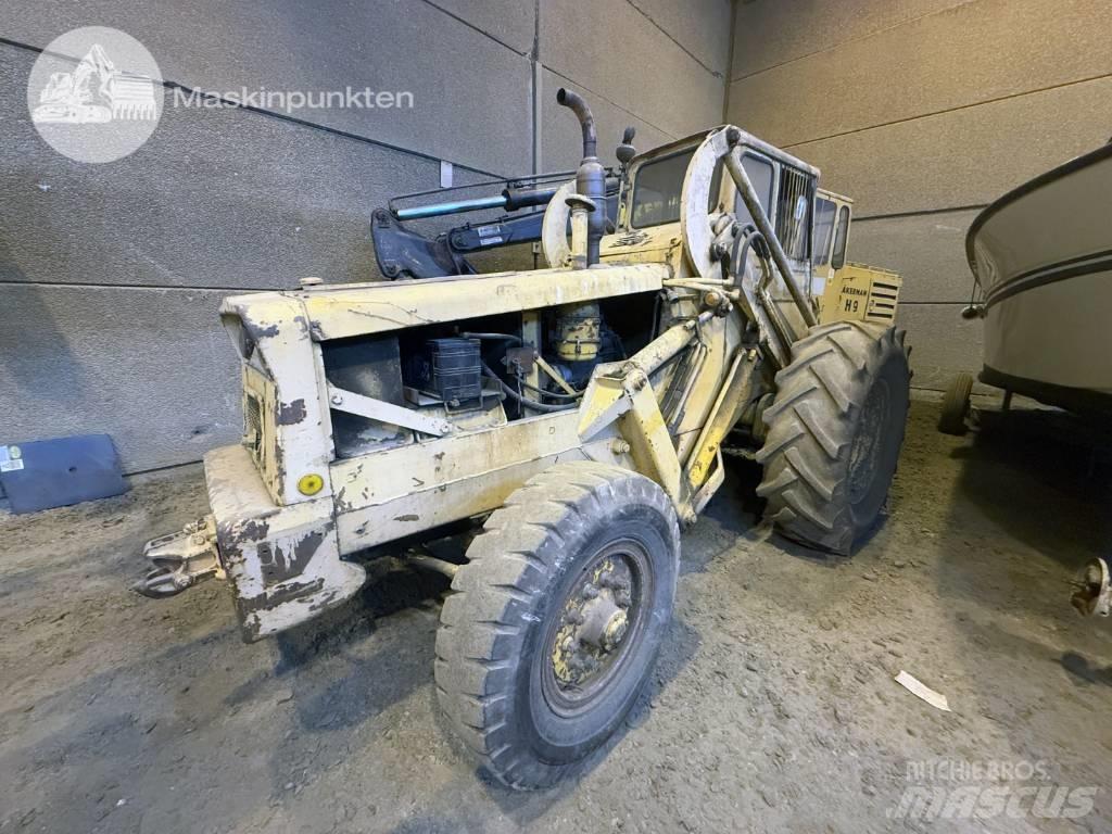 Volvo BM 620 لوادر بعجل