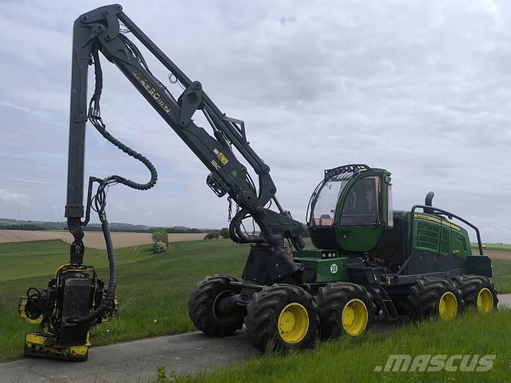 John Deere 1270 G حصادات