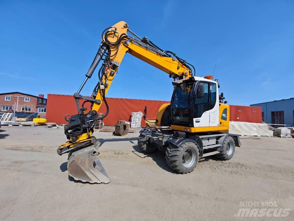 Liebherr 914 C حفارات بعجل