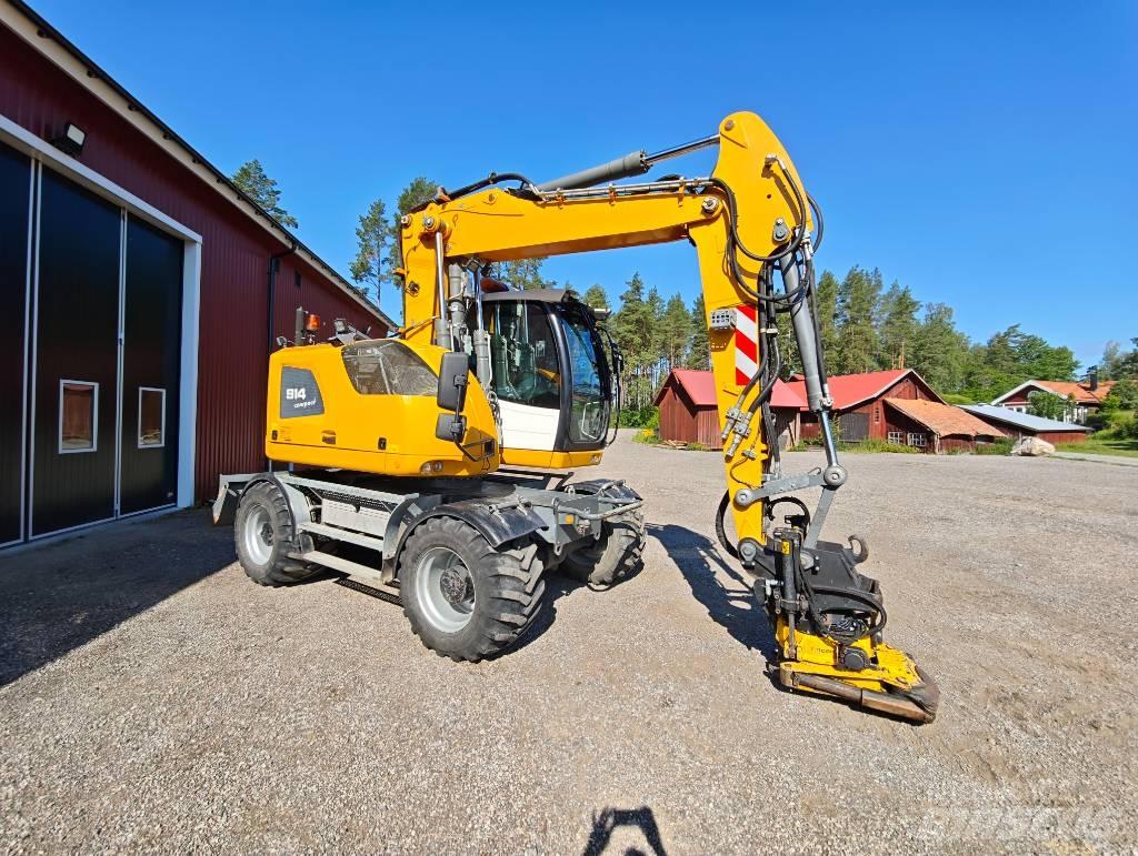 Liebherr 914 C حفارات بعجل