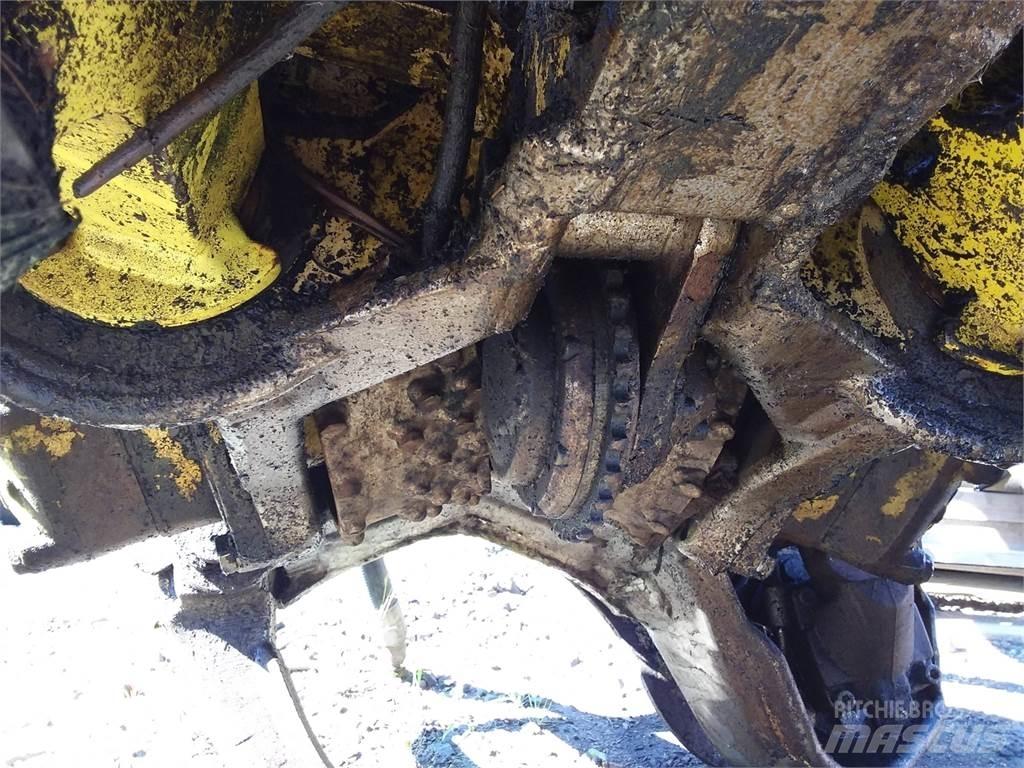 John Deere 745 رؤوس حصادات