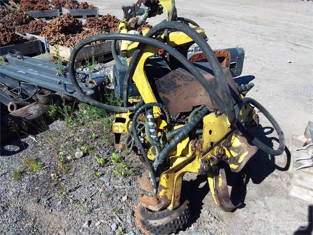 John Deere 745 رؤوس حصادات