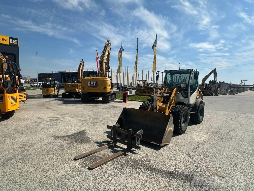 Liebherr L 506 لوادر بعجل