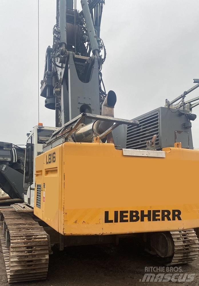 Liebherr LB 16 منصات دق خوازيق