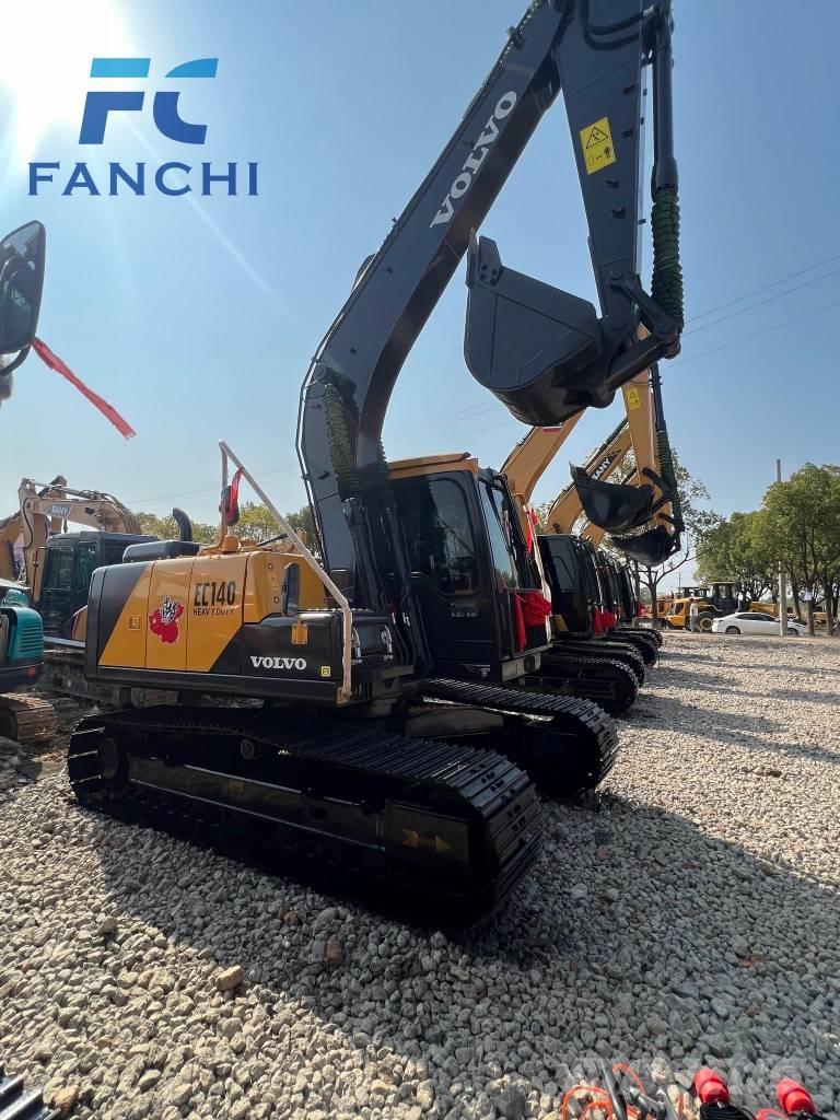 Volvo EC 140 حفارات زحافة