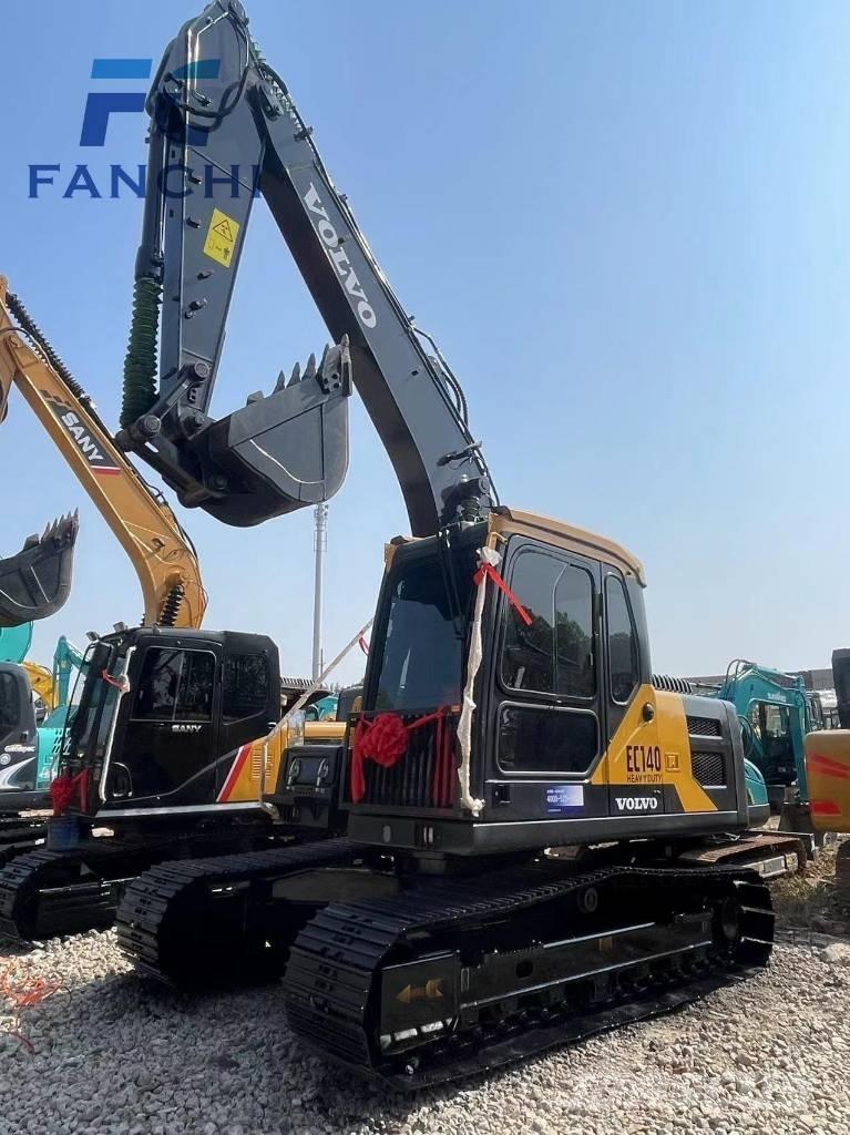 Volvo EC 140 حفارات زحافة