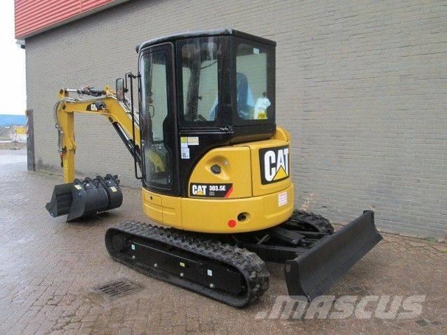 CAT 303.5 حفارات صغيرة أقل من 7 طن (حفارات صغيرة)