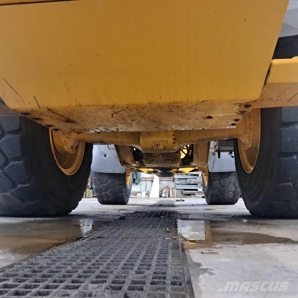 Volvo L 60 G لوادر بعجل
