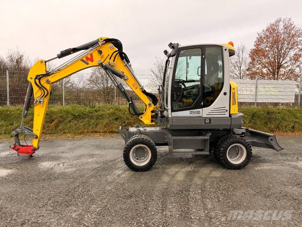 Wacker Neuson EW65 حفارات بعجل