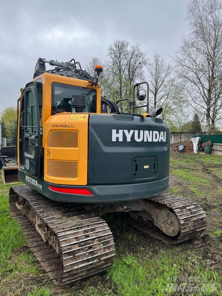 Hyundai HX130ALCR حفارات زحافة