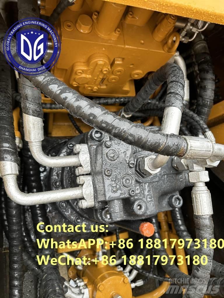 Sany SY 215 C حفارات زحافة