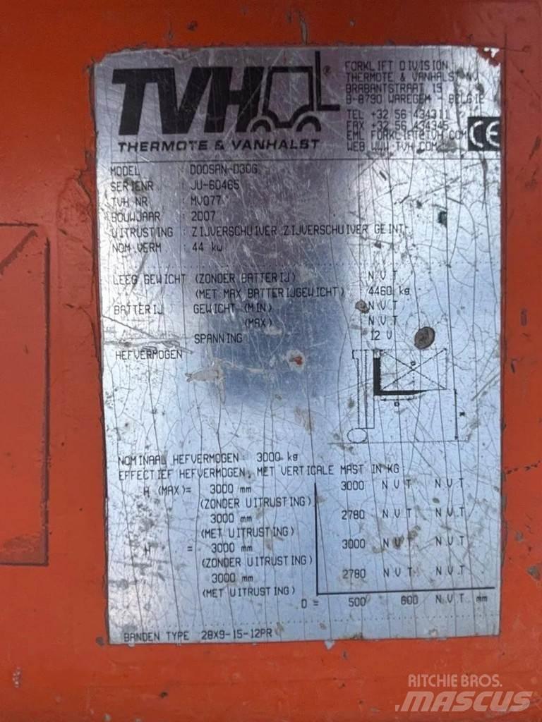Doosan D30G D30G شاحنات ذات رافعات شوكية - أخرى