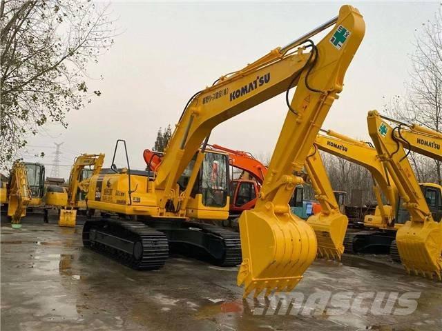 Komatsu PC200-7 حفارات زحافة