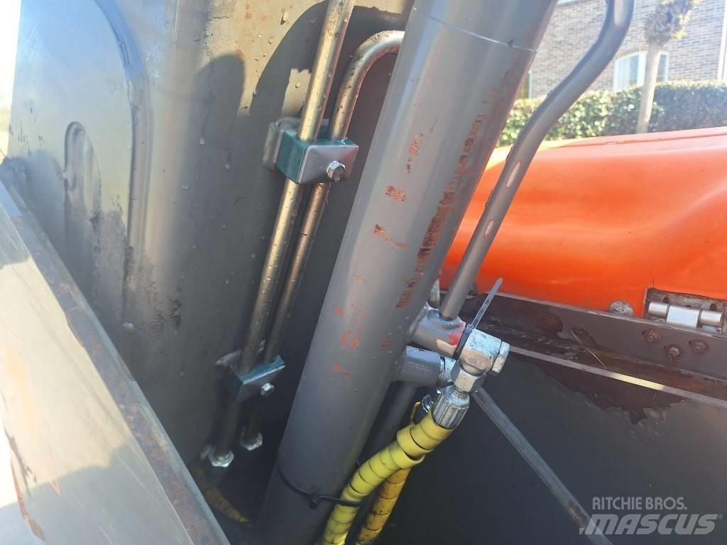 Ausa T 204 H مناولات متداخلة