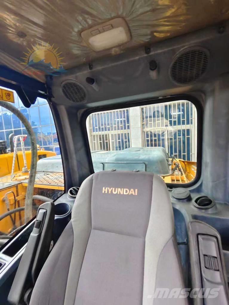 Hyundai r210w-9 حفارات بعجل
