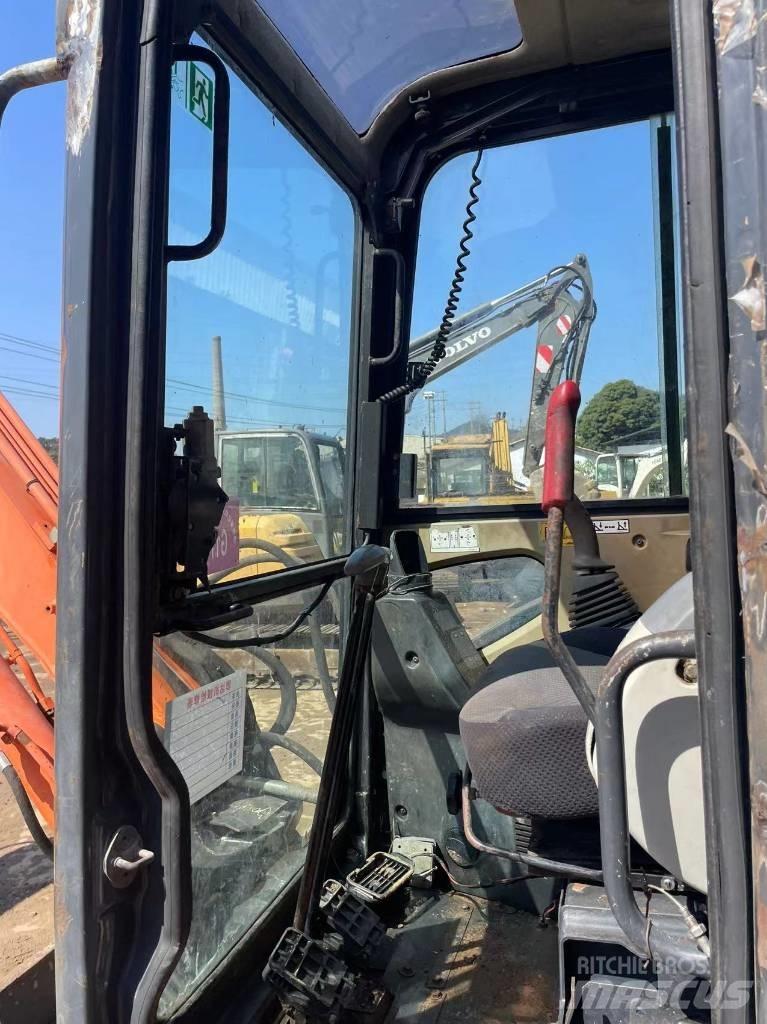 Hitachi ZX 60 US B-3 حفارات صغيرة أقل من 7 طن (حفارات صغيرة)