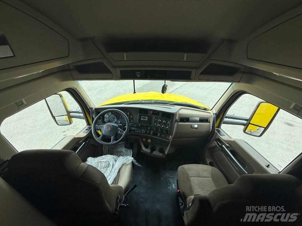 Kenworth T 680 وحدات الجر